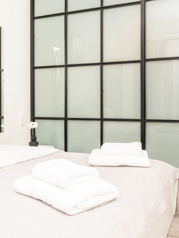 Comfy23 apartment in Thessaloniki bedroom